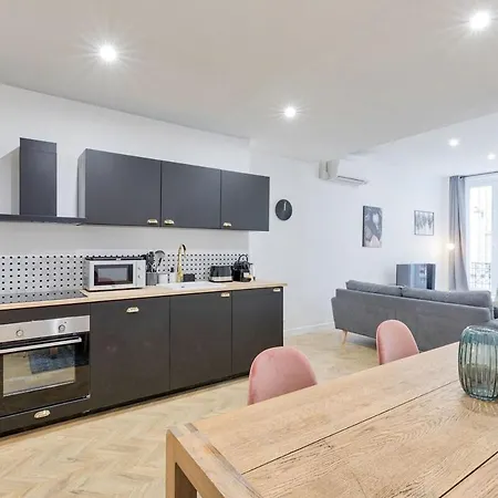 Quartier Plaine-monceau 8p 1 * Paris