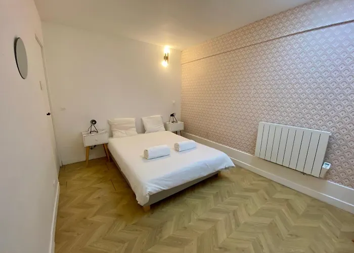Quartier Plaine-monceau 8p 1 Paris